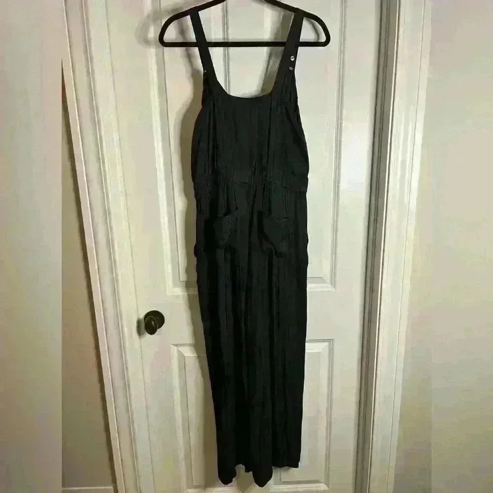 Banana Republic silk Black Jumpsuit - Picture 4 of 4